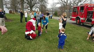 Santa Visits Frontenac 2015